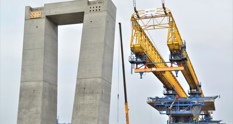 Floating project Fjordforbindelsen- for Baars equipment Sliedrecht