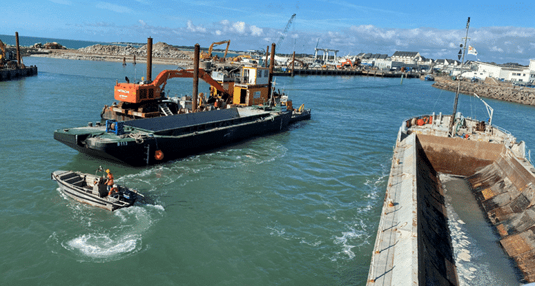 la Turballe port dredging work