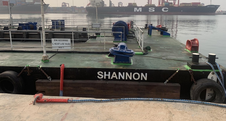 Backhoe pontoon Shannon for dredging