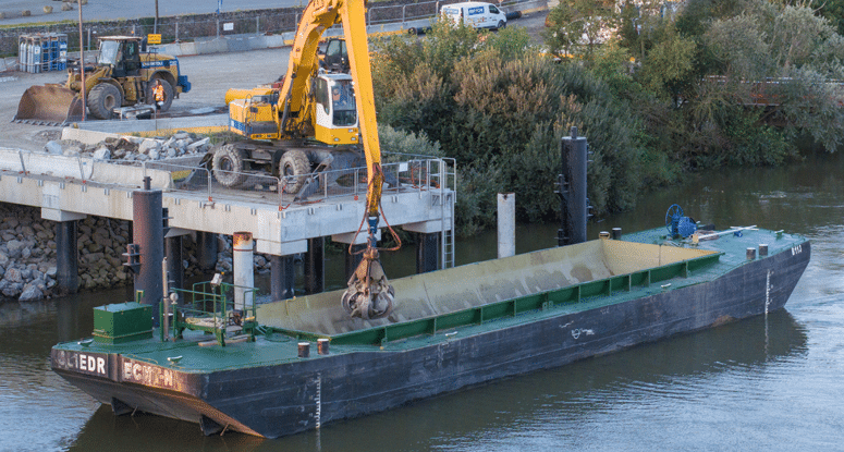 Split hopper barges Baars Duis France (7) blog split hopper barge dismountable Baars