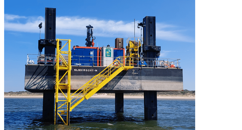 Jackup Barrow including boatlanding 775x415