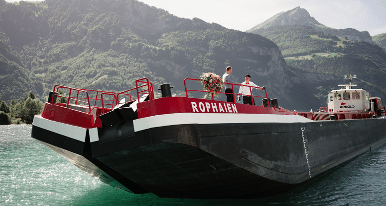 split hopper barge propelled 335 m3 (1)