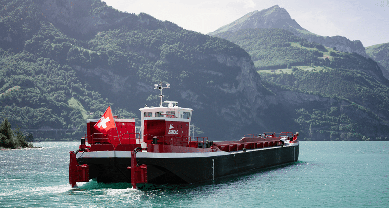 split hopper barge propelled 335 m3